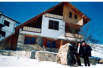 Bulgaria Chata Smolyan, Exterior